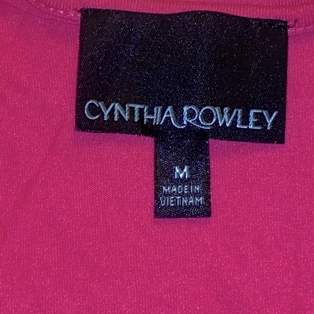 Pink top - Picture 2 of 3